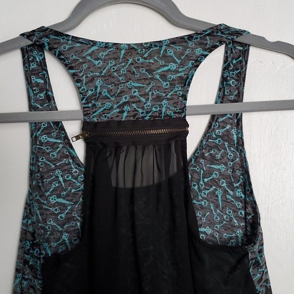 Self Esteem Key Print Top - Picture 3 of 5